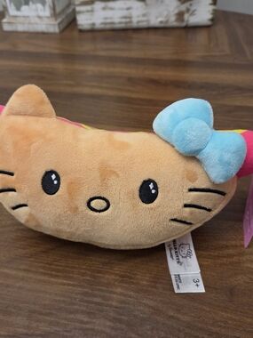 Hello Kitty Hot Dog Plush Fiesta Sanrio Foodie NWT